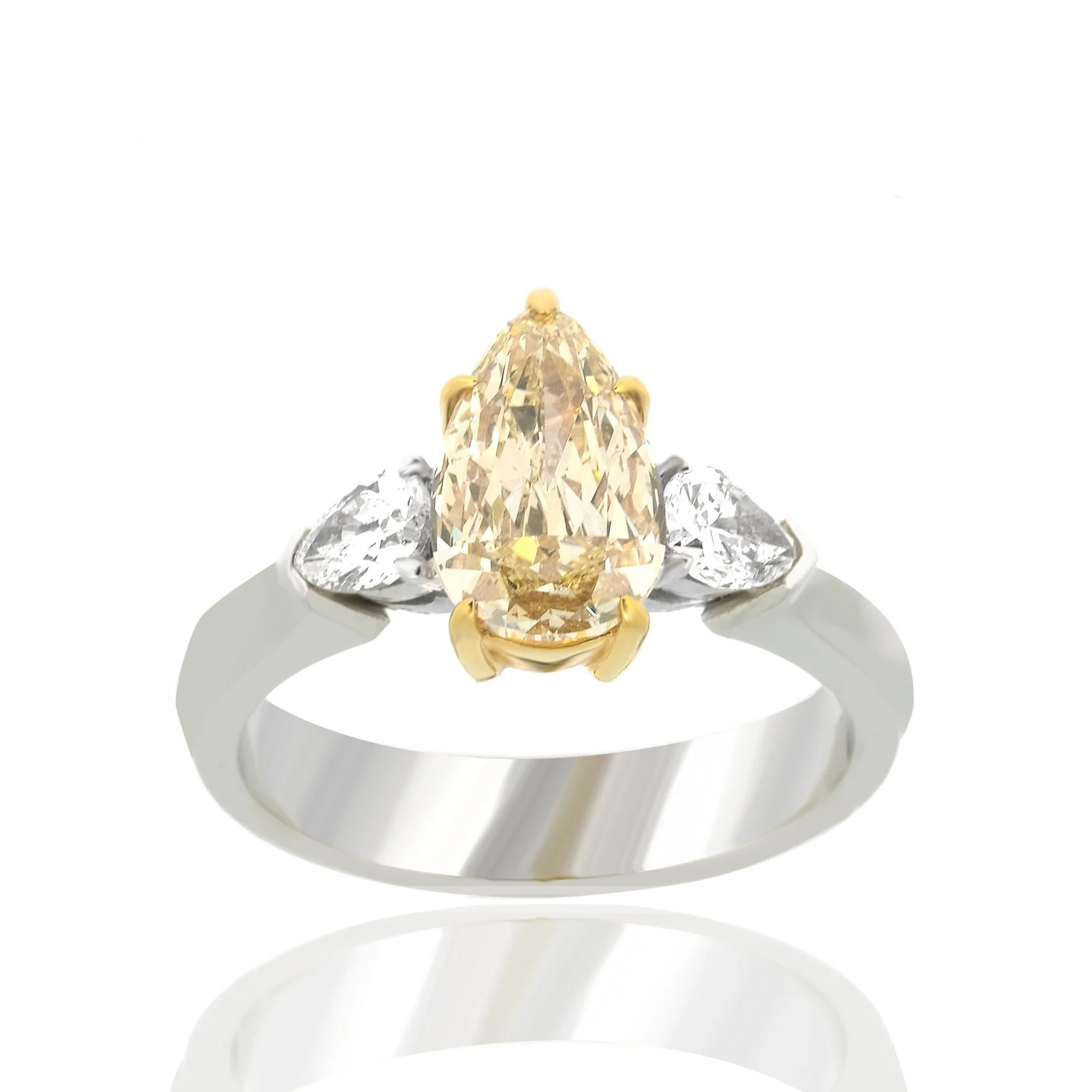 Fancy Ring 2,05 ct